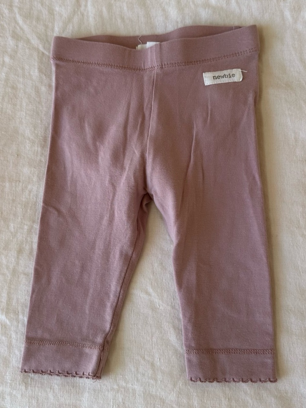 Newbie Infant Girl Ruffle Butt Leggings